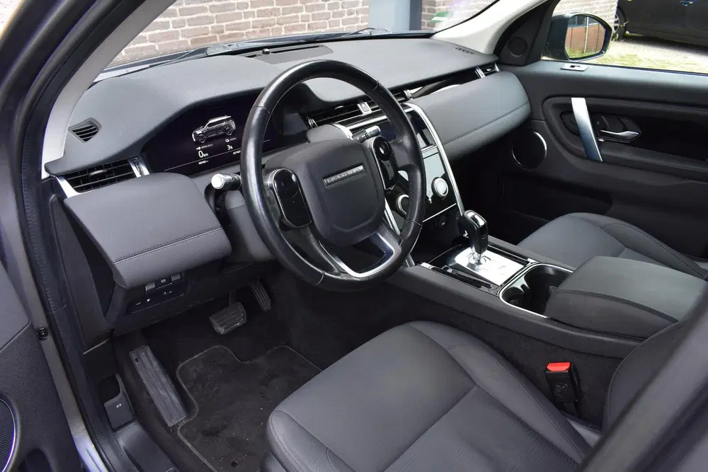 Land Rover Discovery Sport P300e 1.5 R-Dynamic SE SOH 90% uit 2020, foto 7