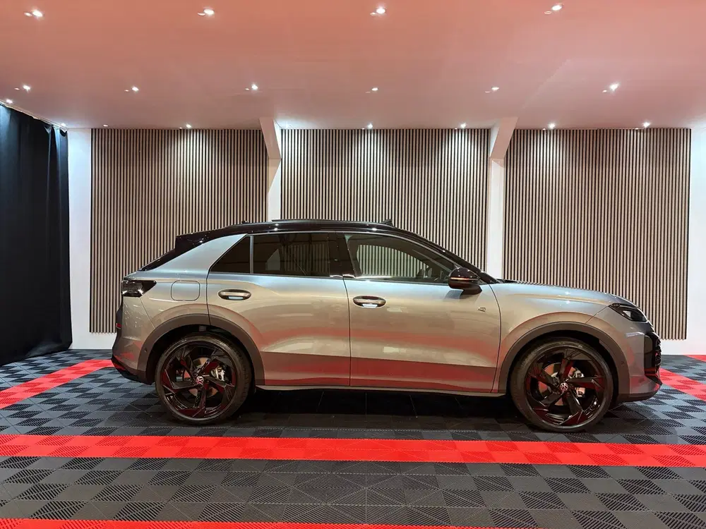 Volkswagen T-Roc 1.5 eTsi Limited Edition DSG R-Line Blacks uit 2026, foto 6