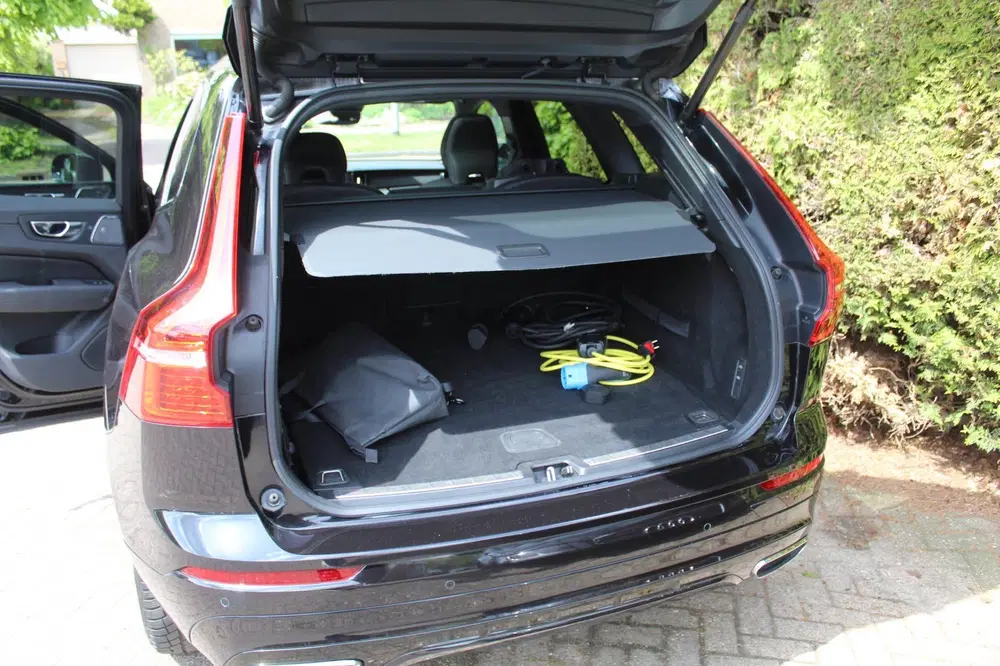 Volvo XC60 2.0 Recharge T8 AWD Inscription AUTOMAAT uit 2019, foto 8