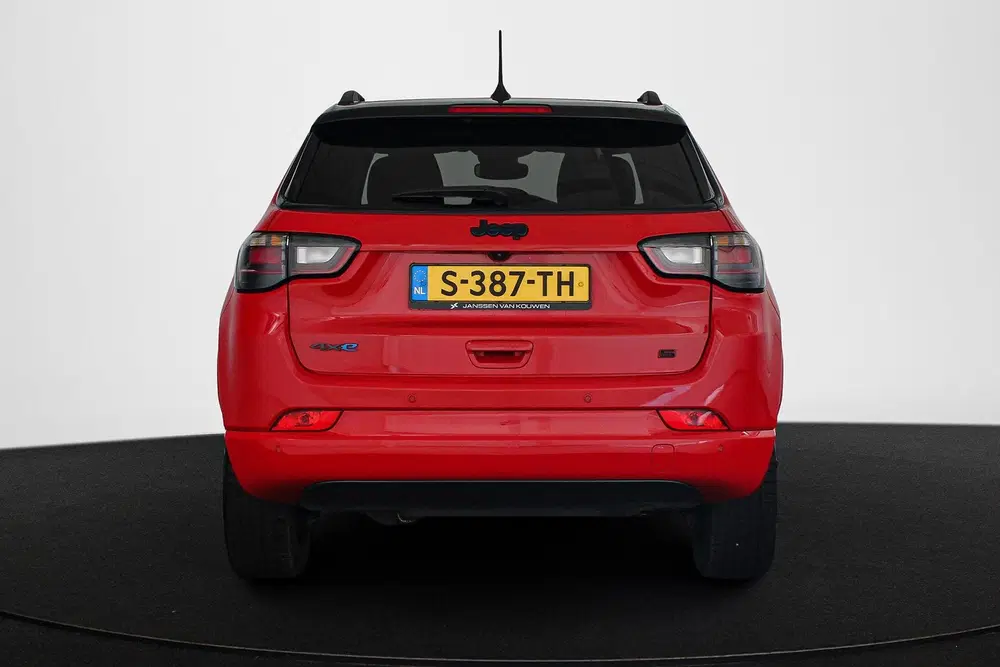Jeep Compass 4xe 240 Plug-in Hybrid Electric S Winterpa uit 2023, foto 15