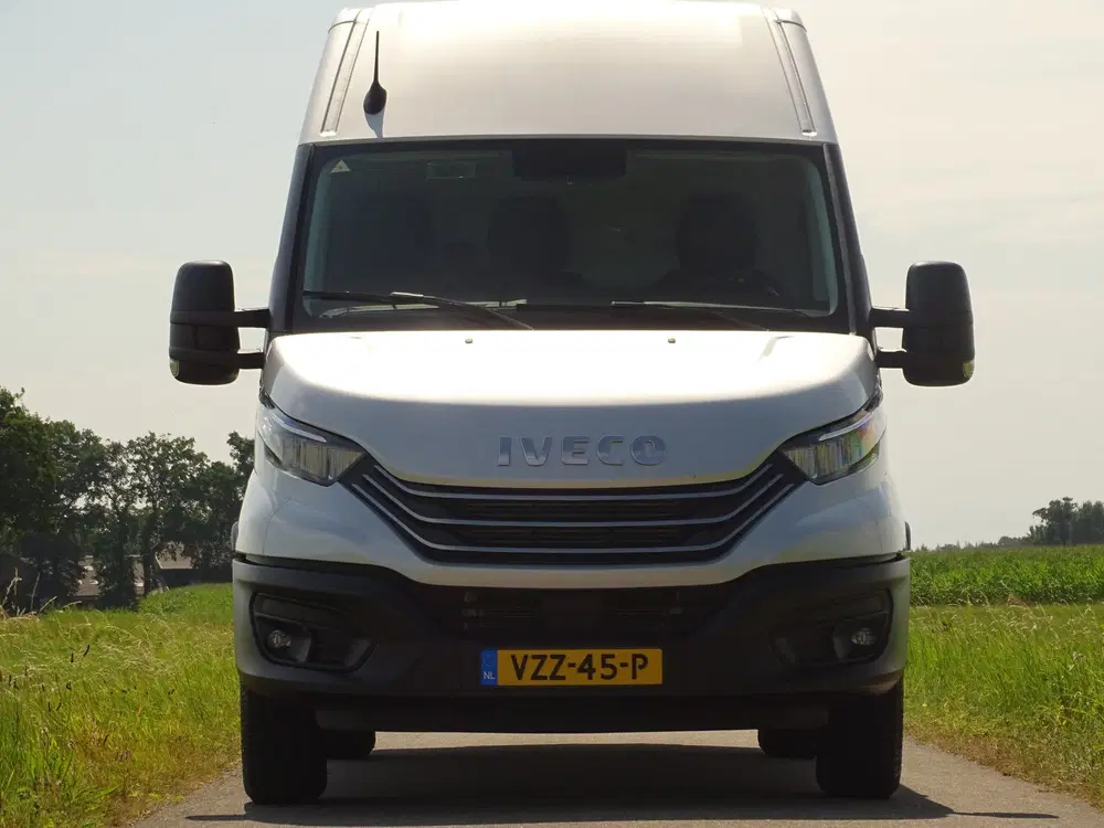 Iveco Daily 35S18 175PK L2 uit 2024, foto 11