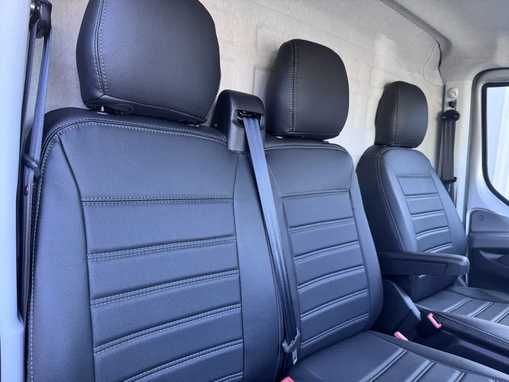 Iveco Daily 35S18 175PK L2 uit 2024, foto 5