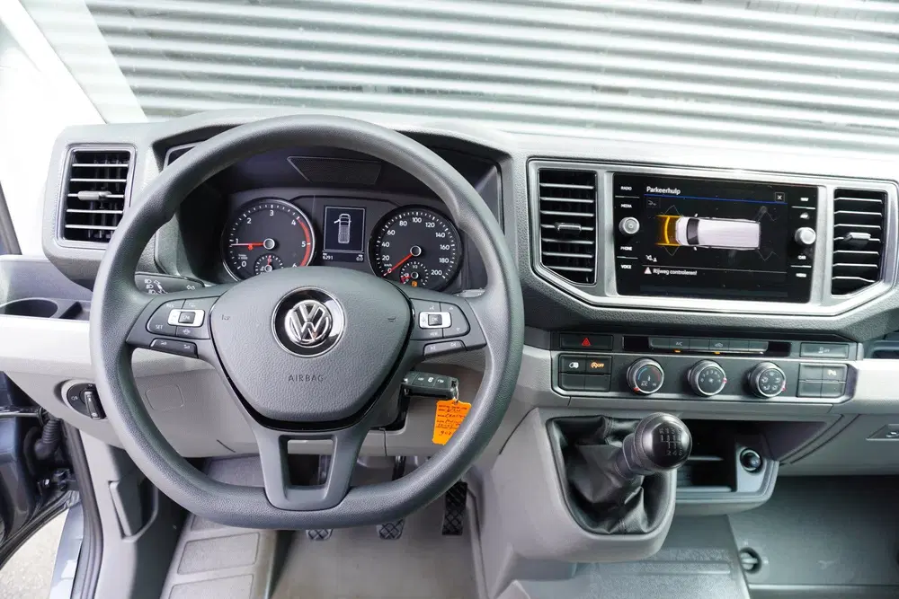 Volkswagen Crafter 180pk L4H3 uit 2024, foto 2