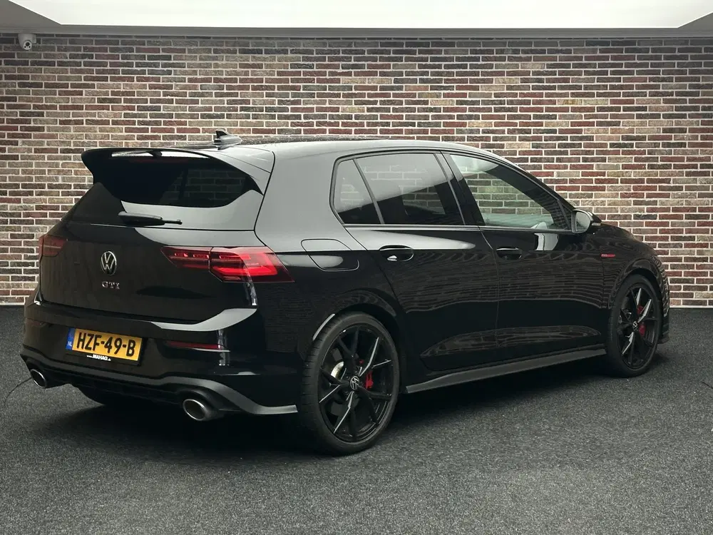 Volkswagen Golf 2.0 TSI GTI Clubsport Panorama Headup Harm uit 2023, foto 2