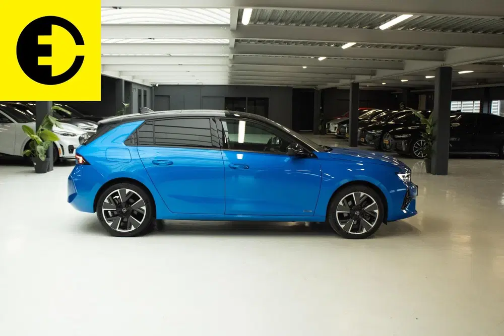 Opel Astra 54 kWh uit 2023, foto 11
