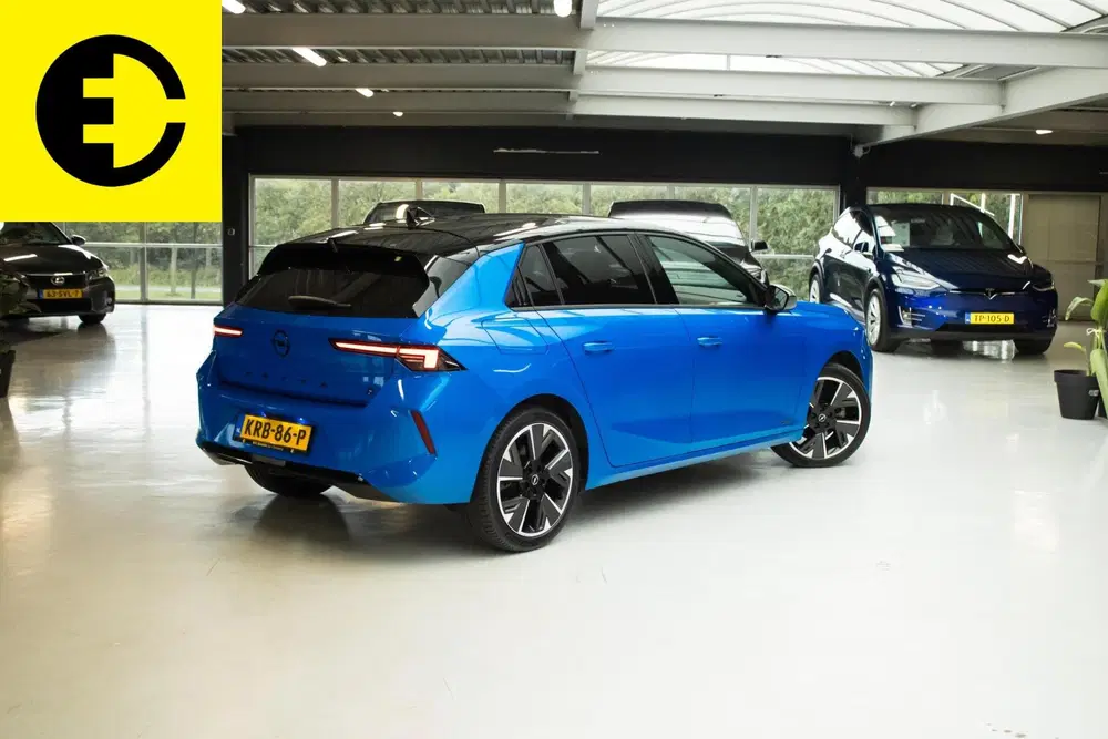 Opel Astra 54 kWh uit 2023, foto 12