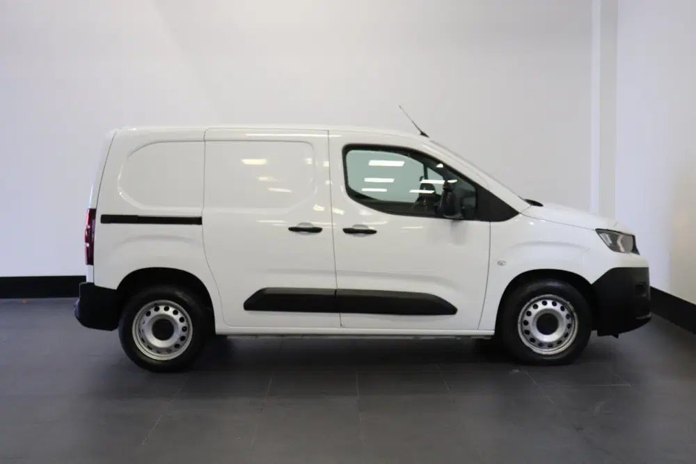 Peugeot Partner 1.5 BlueHDI 130PK Automaat EURO 6 uit 2021, foto 11
