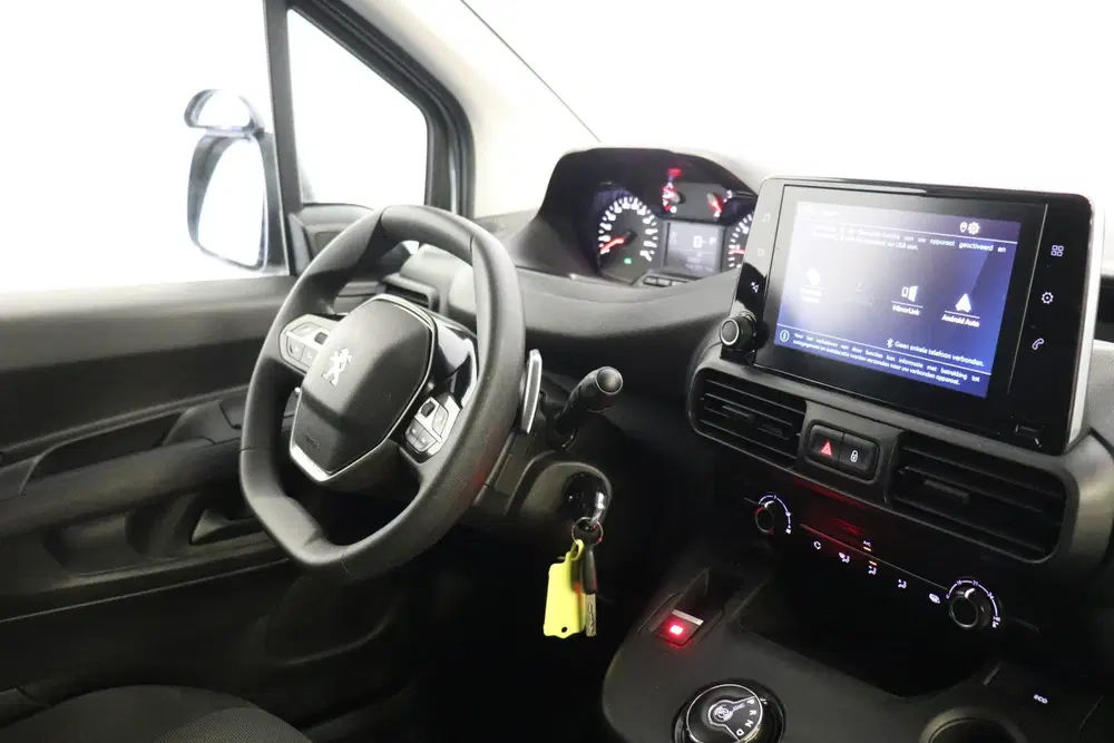 Peugeot Partner 1.5 BlueHDI 130PK Automaat EURO 6 uit 2021, foto 3