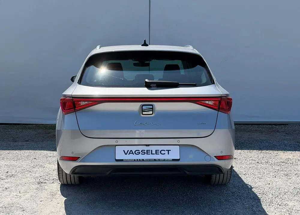 SEAT Leon 1.4 TSI eHybrid PHEV FR Business Inte uit 2022, foto 7