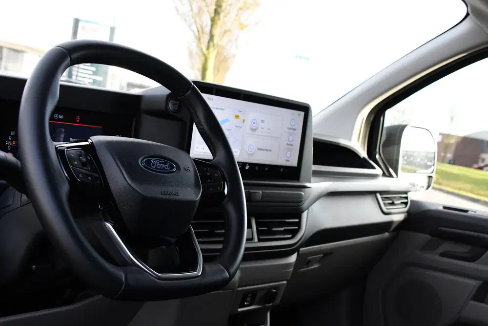 Ford Transit Custom 300 2.0 TDCI L1H1 Black Edition Virtual uit 2024, foto 2