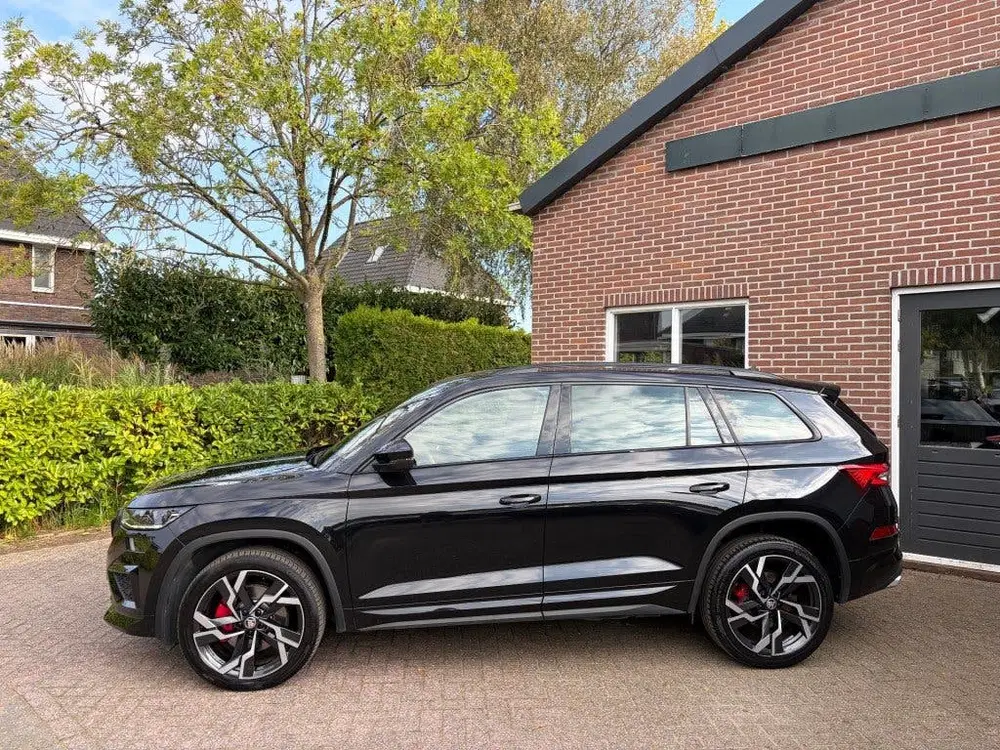 Skoda Kodiaq RS 2.0 TFSI 4x4 245 PK ACC 360 CAM Soundbo uit 2022, foto 4