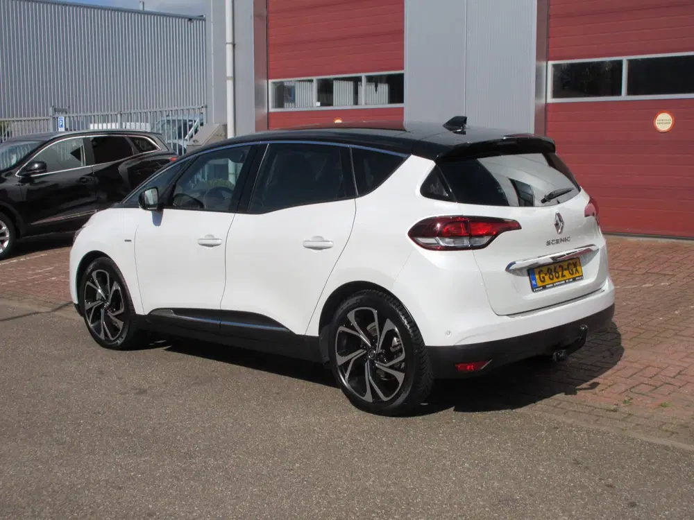 Renault Scenic Scénic 1.3 TCe Bose Automaat uit 2019, foto 4