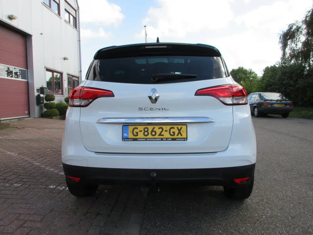Renault Scenic Scénic 1.3 TCe Bose Automaat uit 2019, foto 5