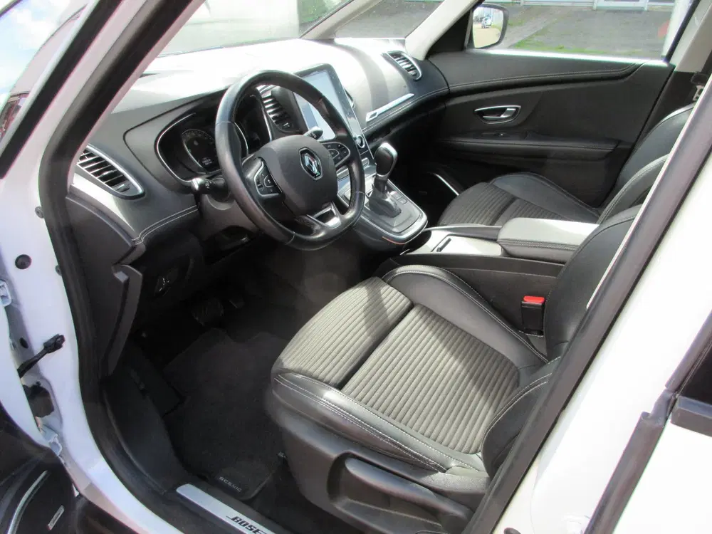 Renault Scenic Scénic 1.3 TCe Bose Automaat uit 2019, foto 8