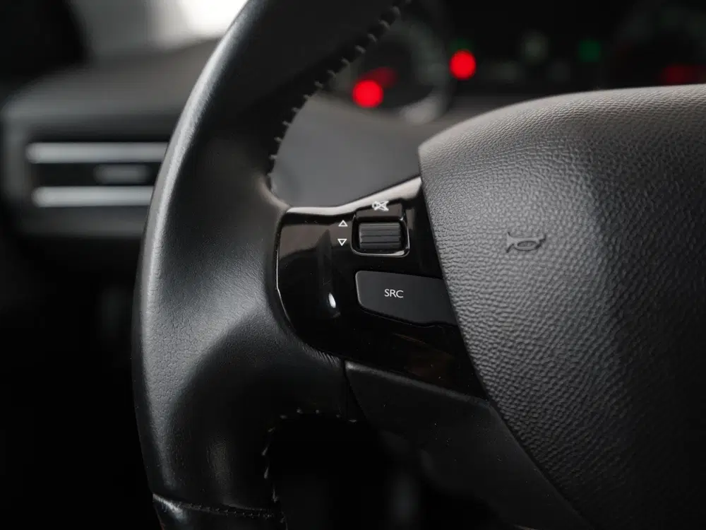 Peugeot 308 1.2 PureTech Style uit 2019, foto 7