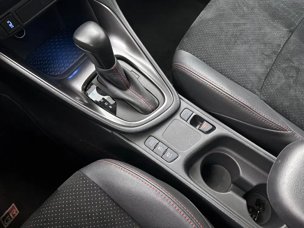 Toyota Yaris 1.5 Hybrid GR Sport uit 2023, foto 11