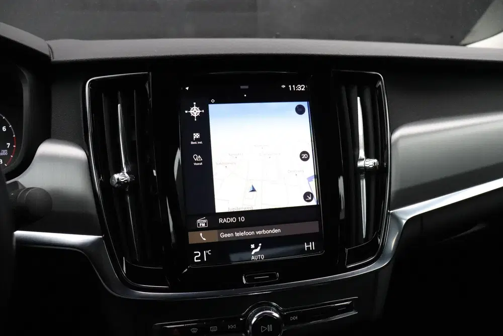 Volvo S90 2.0 T4 Momentum uit 2019, foto 6