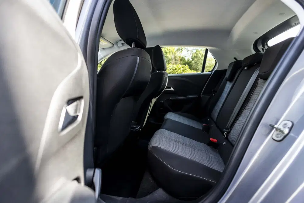 Opel Corsa 1.2 Edition (bj 2021) uit 2021, foto 14