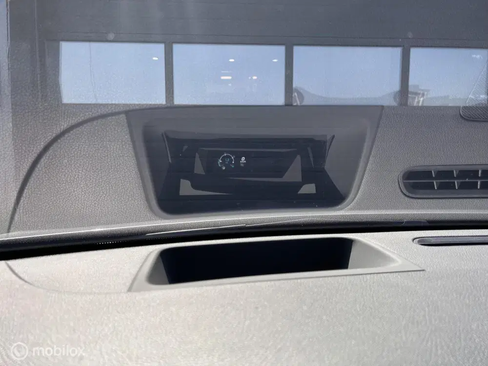 Mercedes-Benz CLA Mercedes CLA-klasse Shooting Brake AMG 35 uit 2020, foto 11