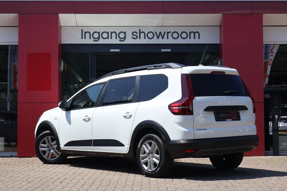 Dacia Jogger 1.0 TCe 100 ECO-G Expression 5p. uit 2023, foto 4