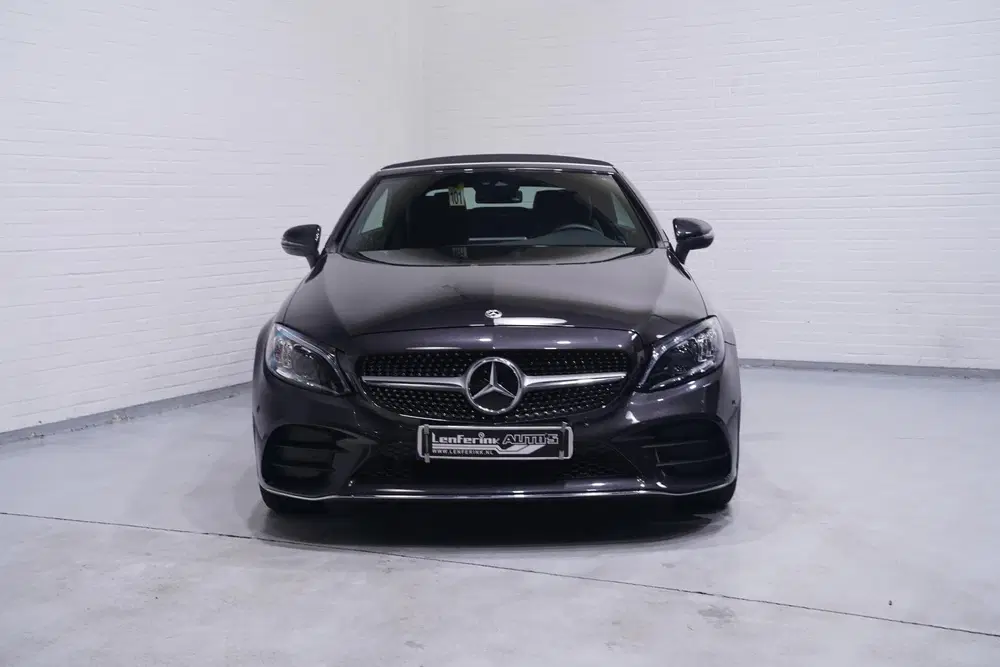 Mercedes-Benz C-Klasse 180 AMG Line AMG Styling Camer uit 2023, foto 3