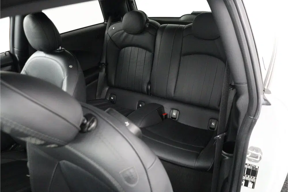 Mini Cooper 1.5 YOURS Edition uit 2021, foto 15