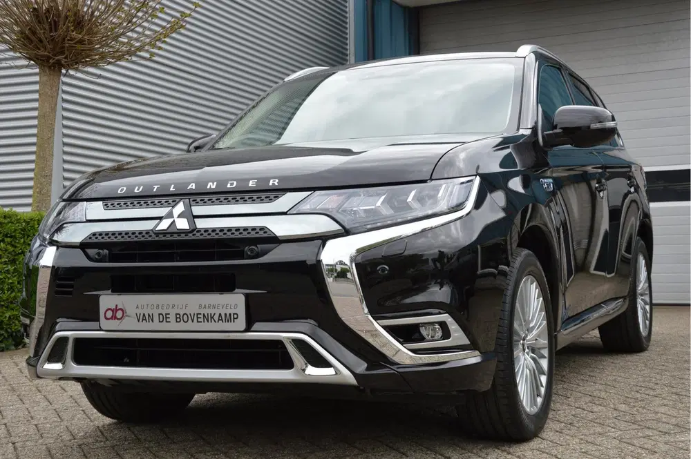 Mitsubishi Outlander 2.4 PHEV Instyle LED uit 2019, foto 7