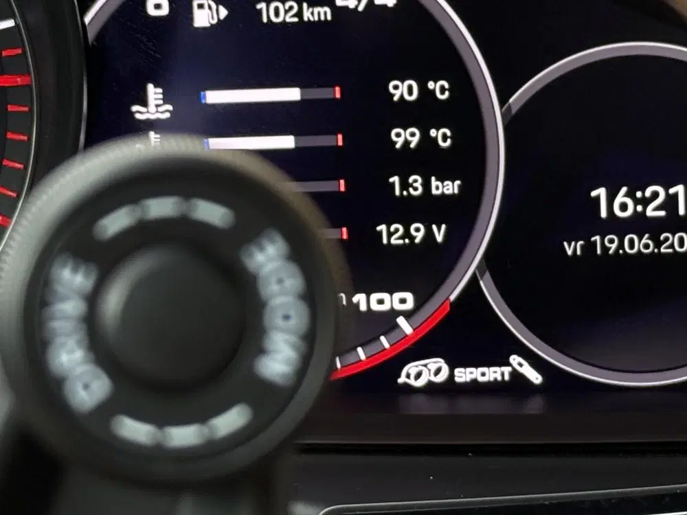 Porsche Panamera Sport Turismo 2.9 4S E-Hybrid SPORTUITLAAT uit 2021, foto 14
