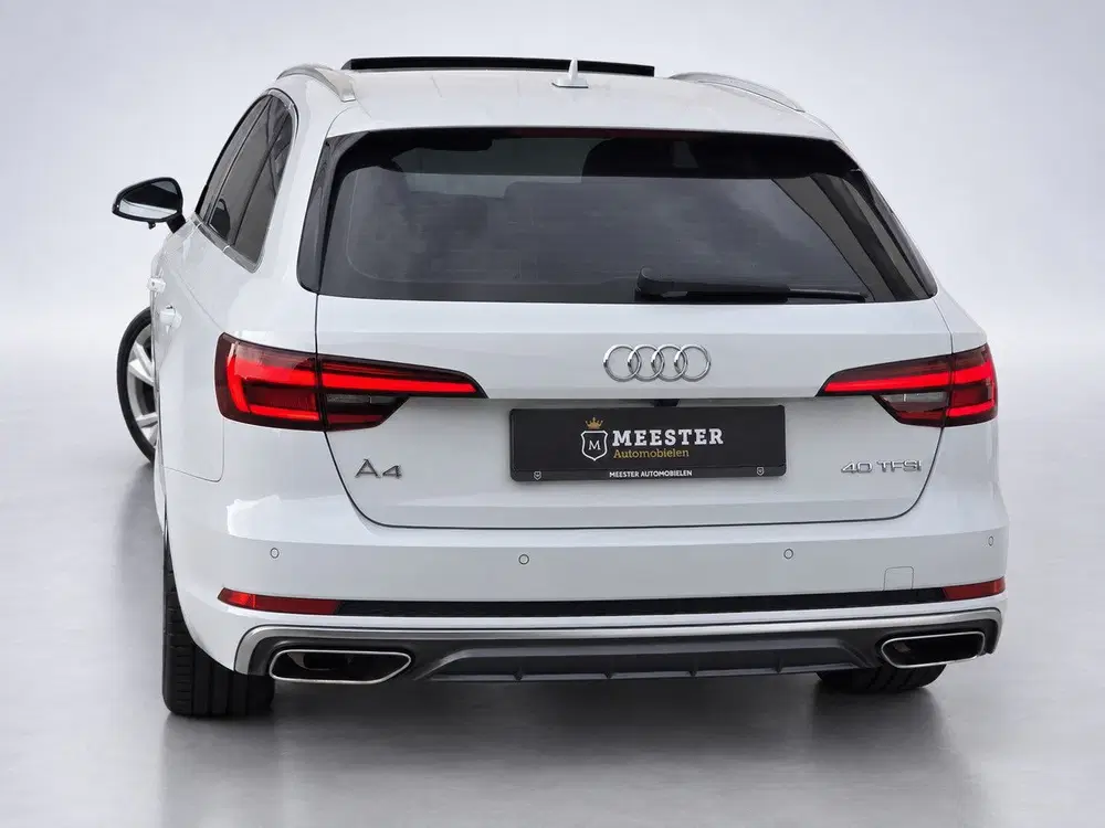 Audi A4 40 TFSI S line uit 2019, foto 10