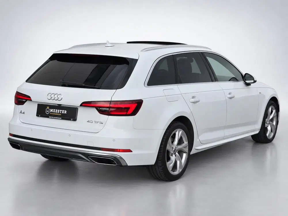 Audi A4 40 TFSI S line uit 2019, foto 2