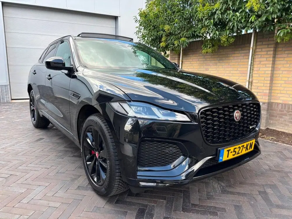 Jaguar F-Pace 2.0 P400e PHEV SE BLACK R DYNAMIC GARANTIE uit 2023, foto 10
