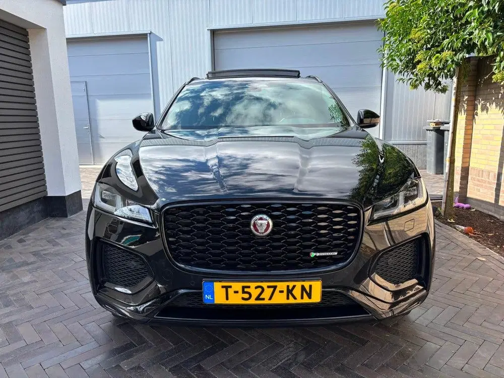 Jaguar F-Pace 2.0 P400e PHEV SE BLACK R DYNAMIC GARANTIE uit 2023, foto 3