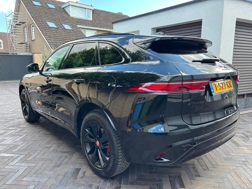 Jaguar F-Pace 2.0 P400e PHEV SE BLACK R DYNAMIC GARANTIE uit 2023, foto 9