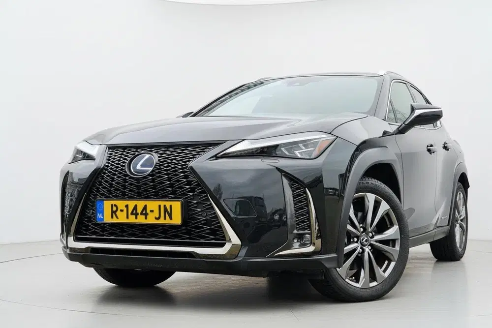 Lexus UX 250h F Sport Line ADAP CRUISE NAV CAMERA uit 2020, foto 2