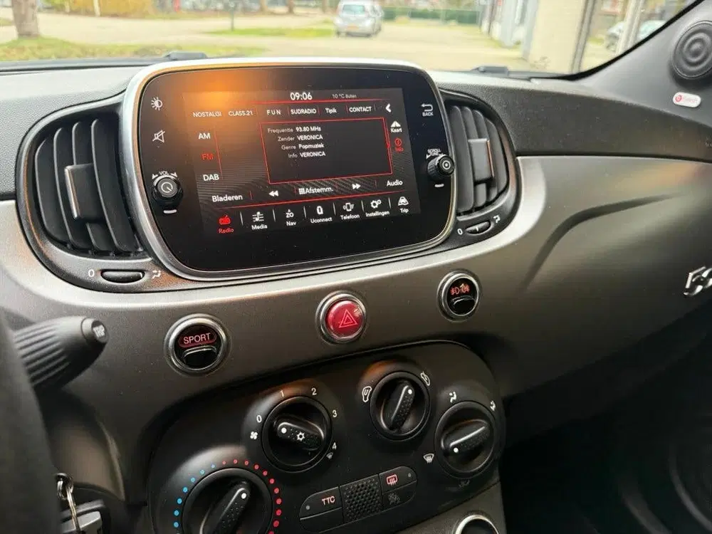 Abarth 595 Pista 160pk uit 2020, foto 10