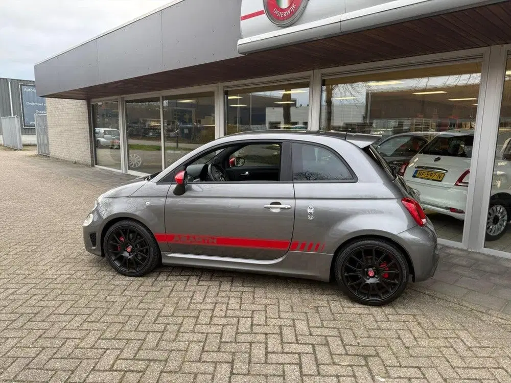 Abarth 595 Pista 160pk uit 2020, foto 2