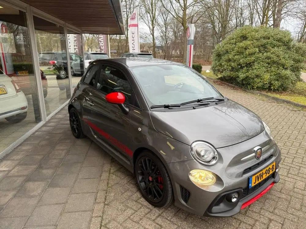 Abarth 595 Pista 160pk uit 2020, foto 4
