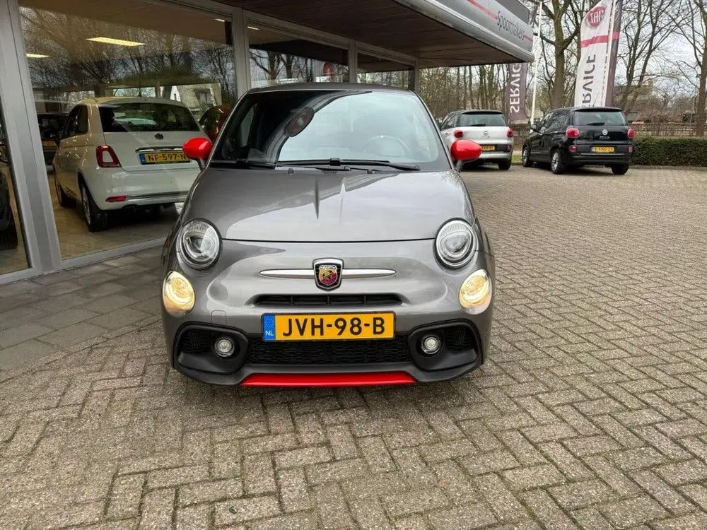 Abarth 595 Pista 160pk uit 2020, foto 5