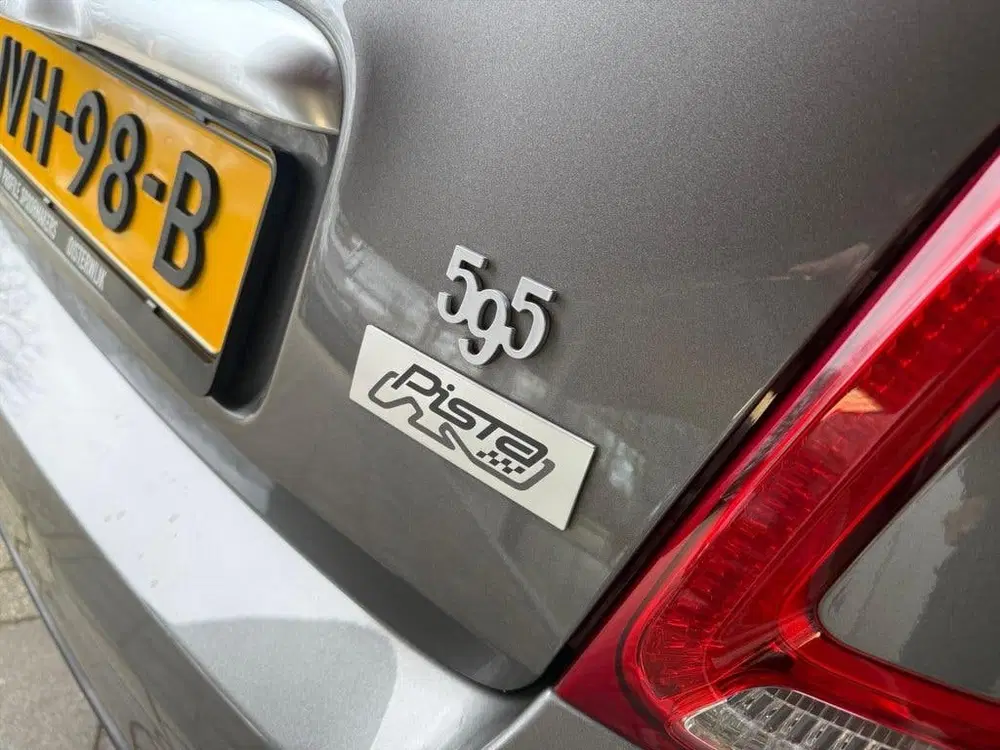 Abarth 595 Pista 160pk uit 2020, foto 6