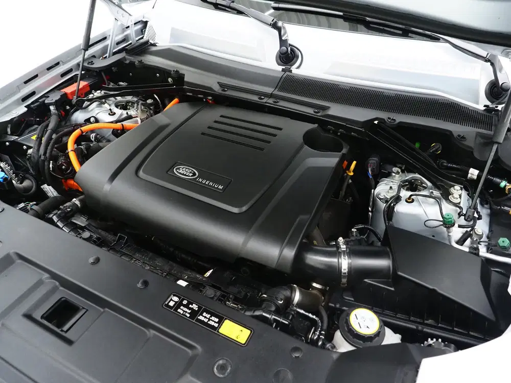 Land Rover Defender 2.0 P400e 110 uit 2021, foto 7