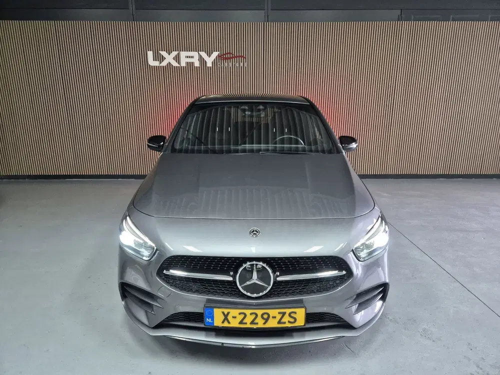 Mercedes-Benz B-Klasse 250 e Business Solution AMG Limited uit 2020, foto 2