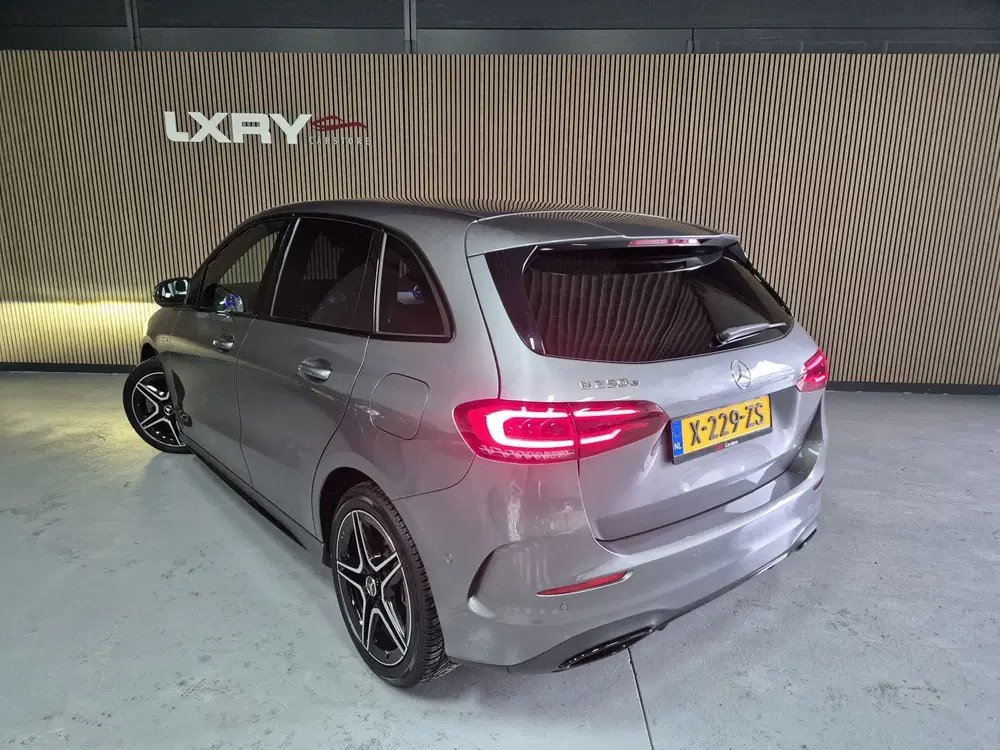Mercedes-Benz B-Klasse 250 e Business Solution AMG Limited uit 2020, foto 7