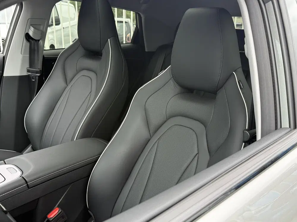Omoda 5 1.5 T-GDi SHS-H Premium uit 2026, foto 15
