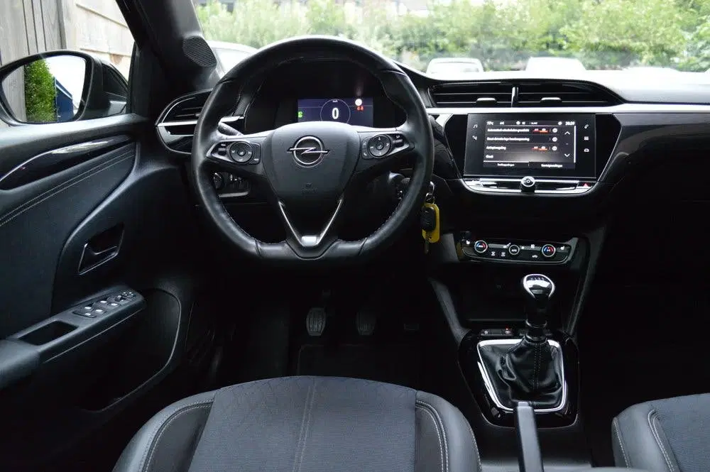 Opel Corsa 1.2 Turbo 100 pk Elegance Led Panorama Cam uit 2023, foto 4