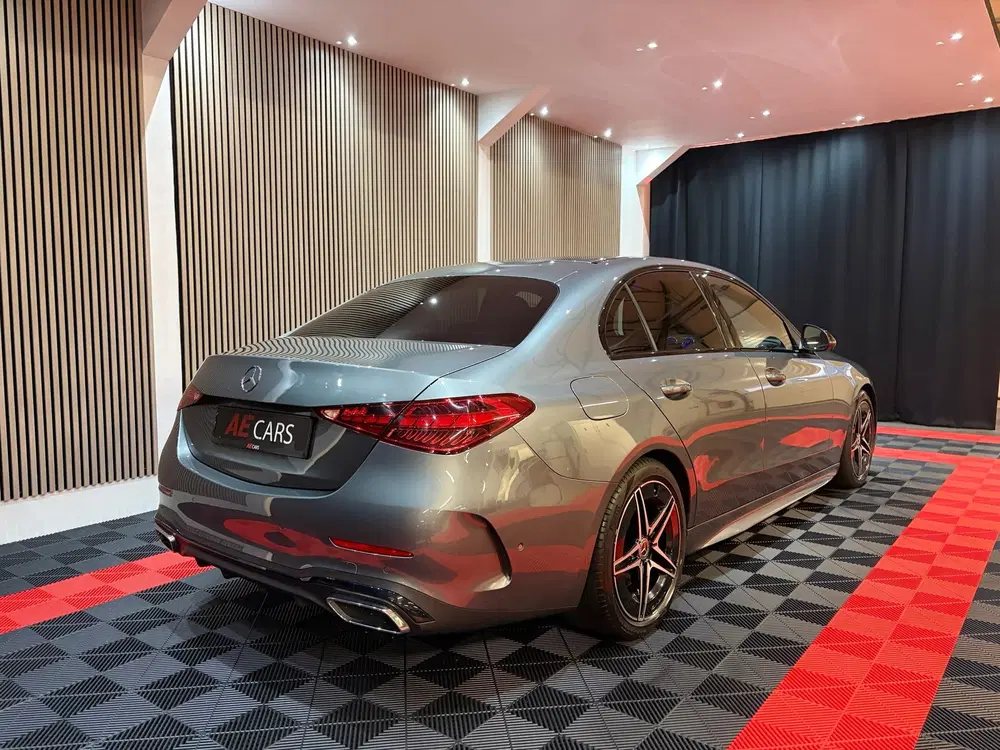 Mercedes-Benz C-Klasse 200 AMG Line 360 camera Leder uit 2022, foto 6