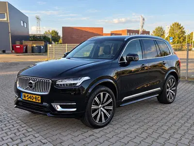 Volvo XC90 T8 Twin Engine AWD Plug-in Hybrid 390pk 7P uit 2021