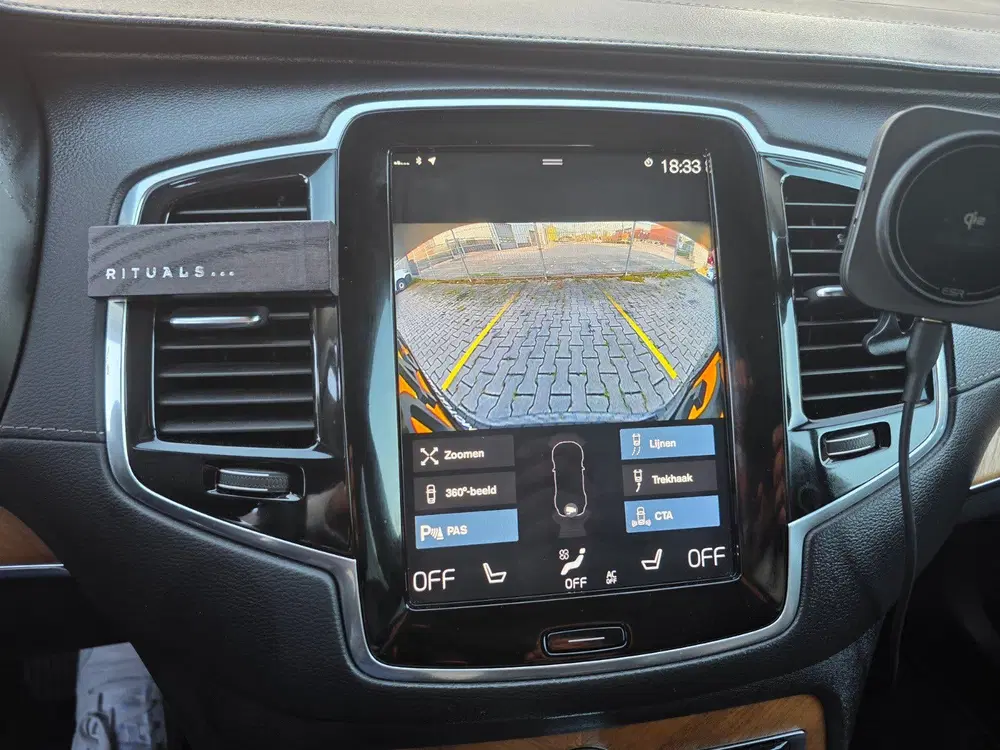 Volvo XC90 T8 Twin Engine AWD Plug-in Hybrid 390pk 7P uit 2021, foto 8
