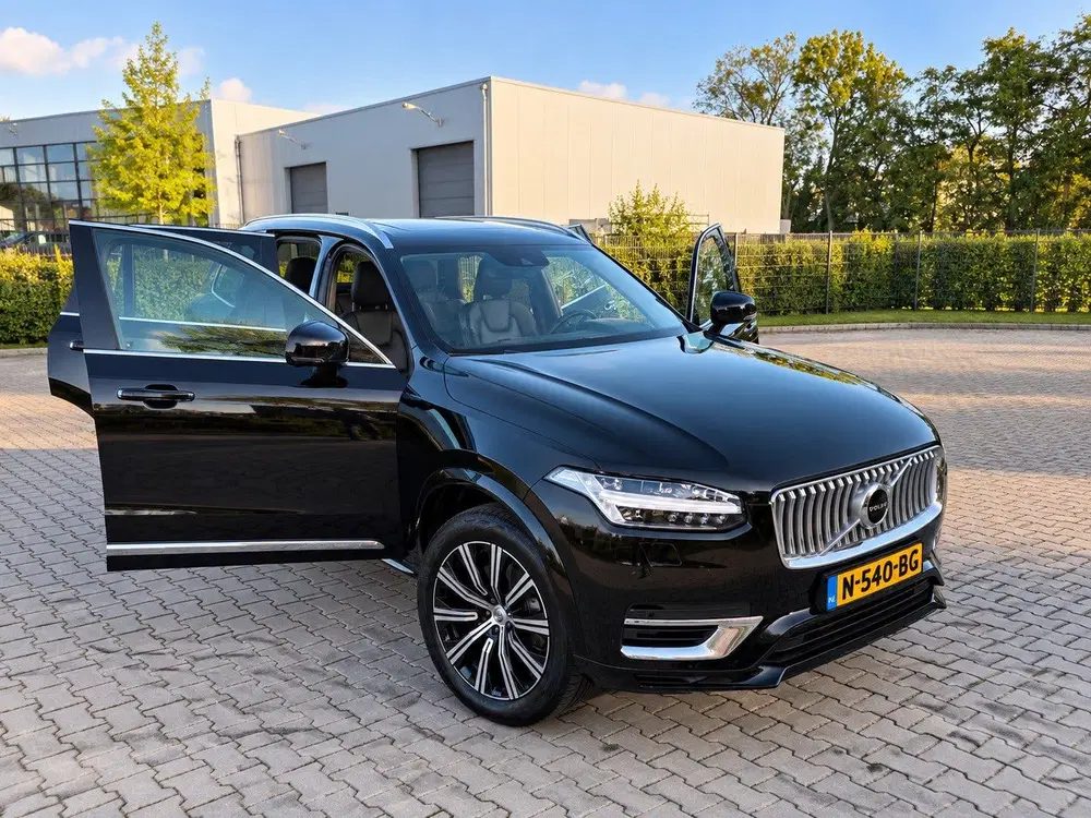 Volvo XC90 T8 Twin Engine AWD Plug-in Hybrid 390pk 7P uit 2021, foto 5