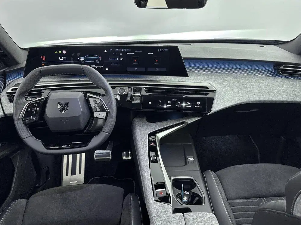 Peugeot 3008 1.2 Hybrid 145 GT uit 2026, foto 11