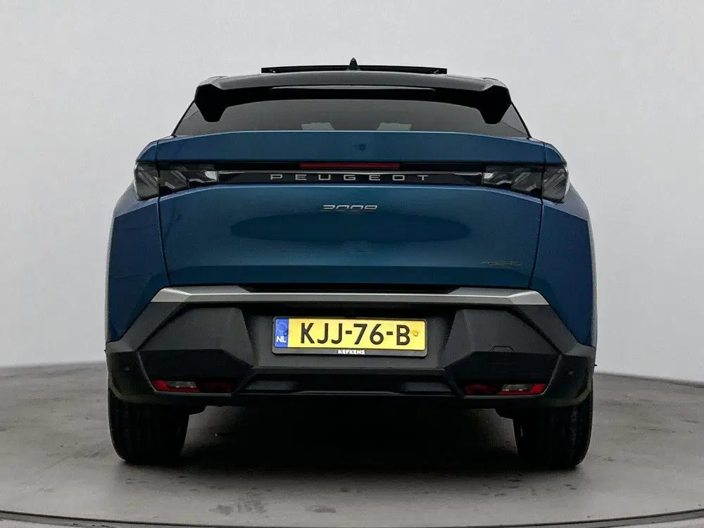 Peugeot 3008 1.2 Hybrid 145 GT uit 2026, foto 4